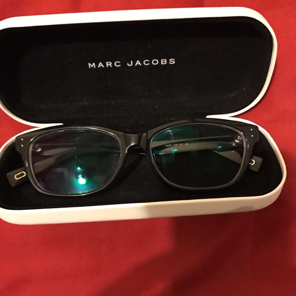 Marc Jacob Eye glasses. Size 52-16-140